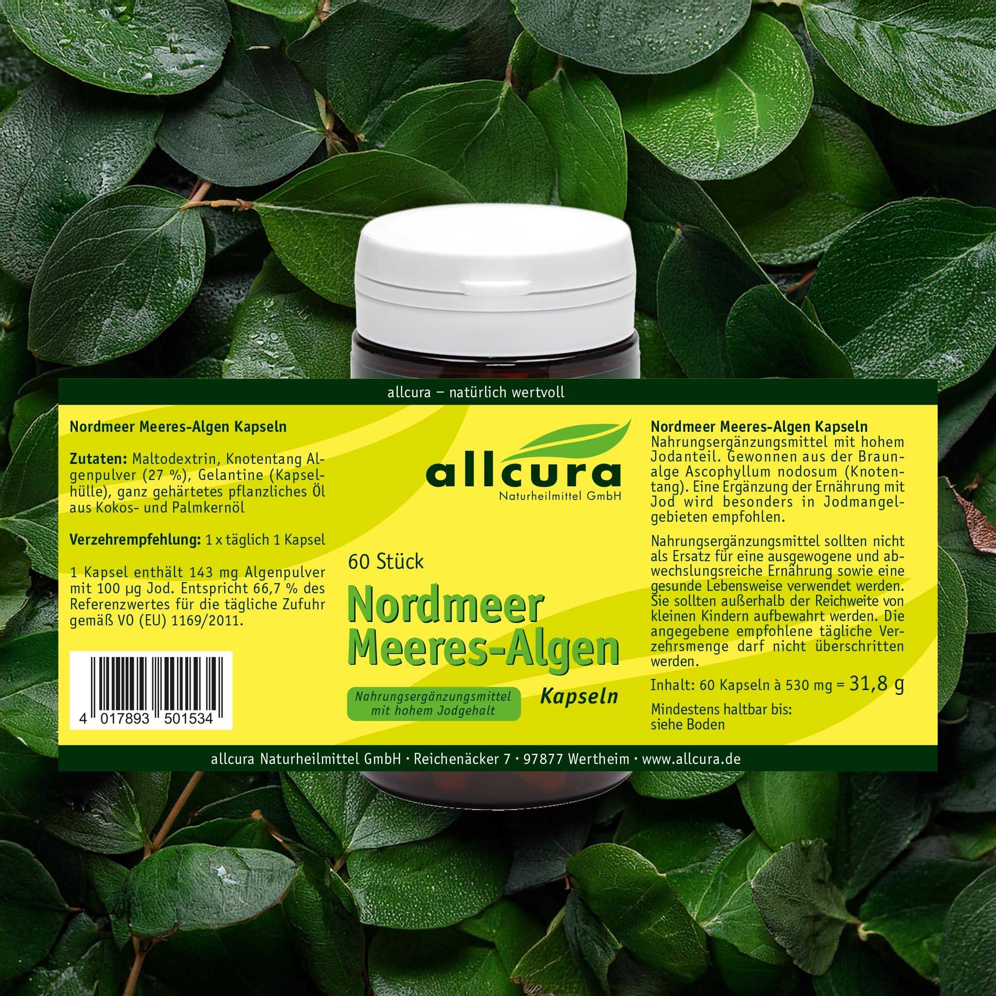 Boîte de gélules sur feuilles. Inscription : Nordmeer Meeres-Algen Kapseln. Texte : 60 pièces, ingrédients, recommandation de consommation.