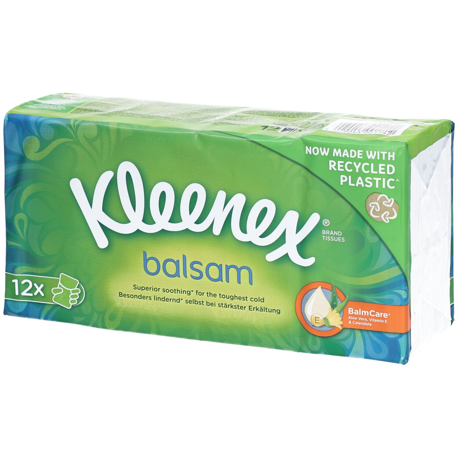 Paquet de mouchoirs Kleenex Balsam. Emballage vert avec logo blanc. 12 unités. Fabriqué avec du plastique recyclé.