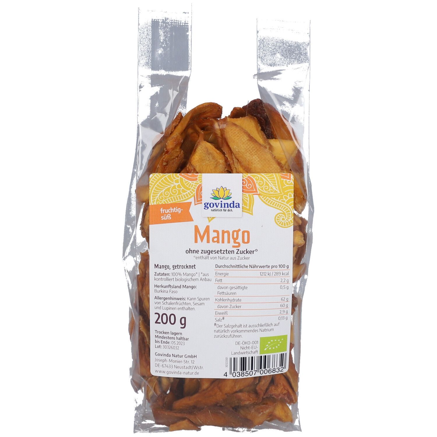 Transparente Tüte mit getrockneten Mangos. Etikett mit Produktname, Marke Govinda und Nährwertangaben. 200g.