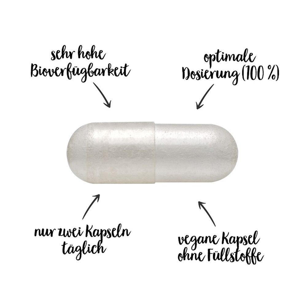 Eine Kapsel mit Pfeilen und Text: "sehr hohe Bioverfügbarkeit", "optimale Dosierung", "nur zwei Kapseln täglich", "vegane Kapsel".