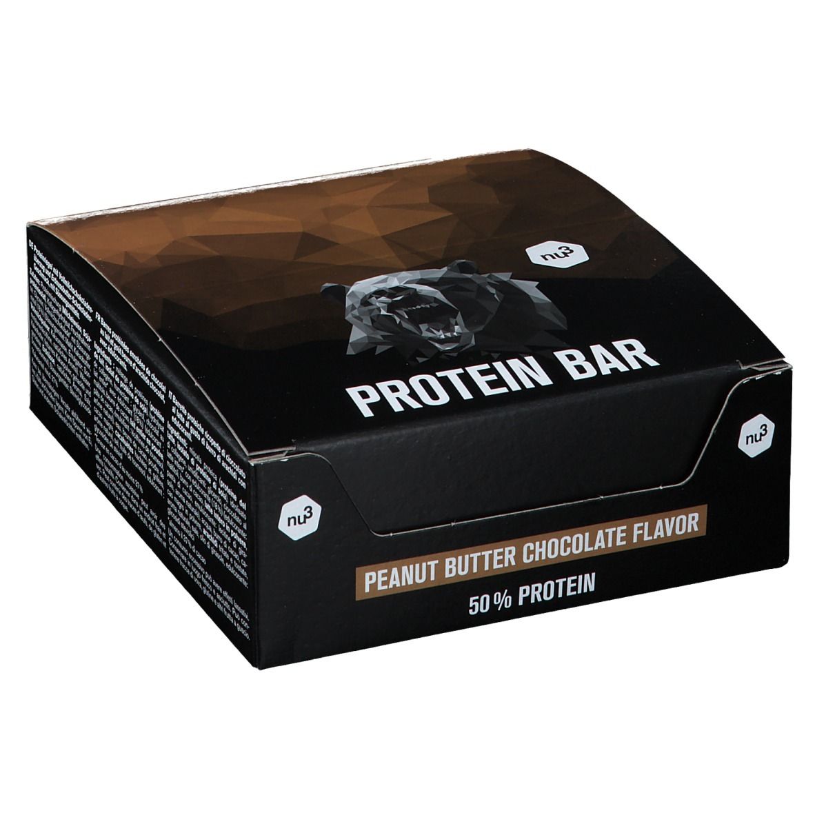 Boîte noire avec l'inscription "PROTEIN BAR". "PEANUT BUTTER CHOCOLATE FLAVOR" et "50% PROTEIN" sont également visibles. Marque : nu3.
