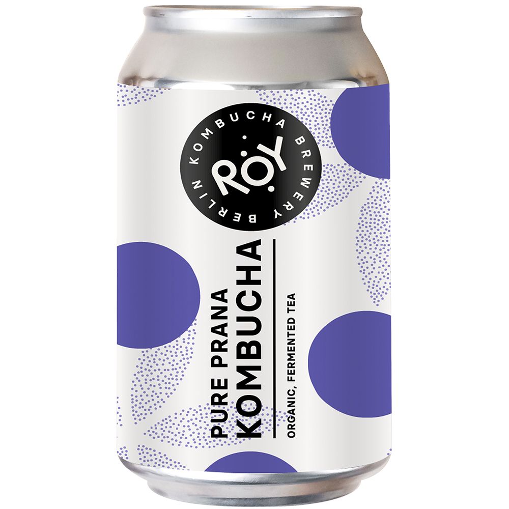 Kombucha-Dose mit weißem Etikett, lila Kreisen und Schriftzug. Logo: ROY Berlin Brewery. Text: Pure Prana Kombucha, Organic, Fermented Tea.