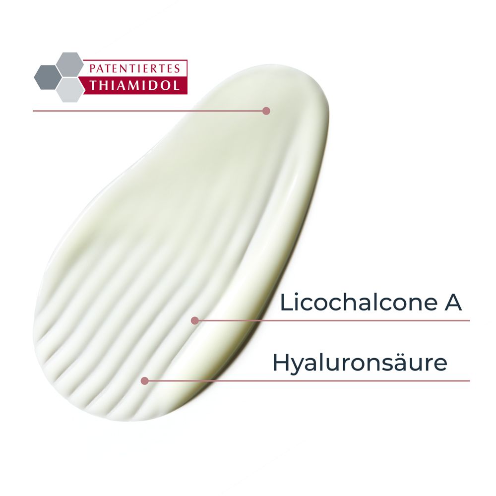 Gros plan sur la crème. Texte: Licohalcone A, Acide hyaluronique. Thiamidol breveté.