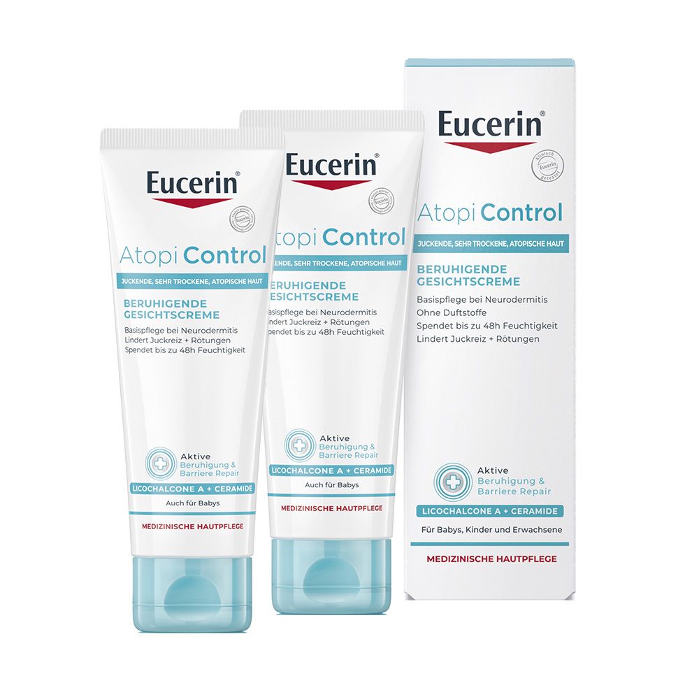 Drei Tuben und eine Packung Eucerin AtopiControl Gesichtscreme. Weiße Tuben mit blauer Schrift und Verpackung.