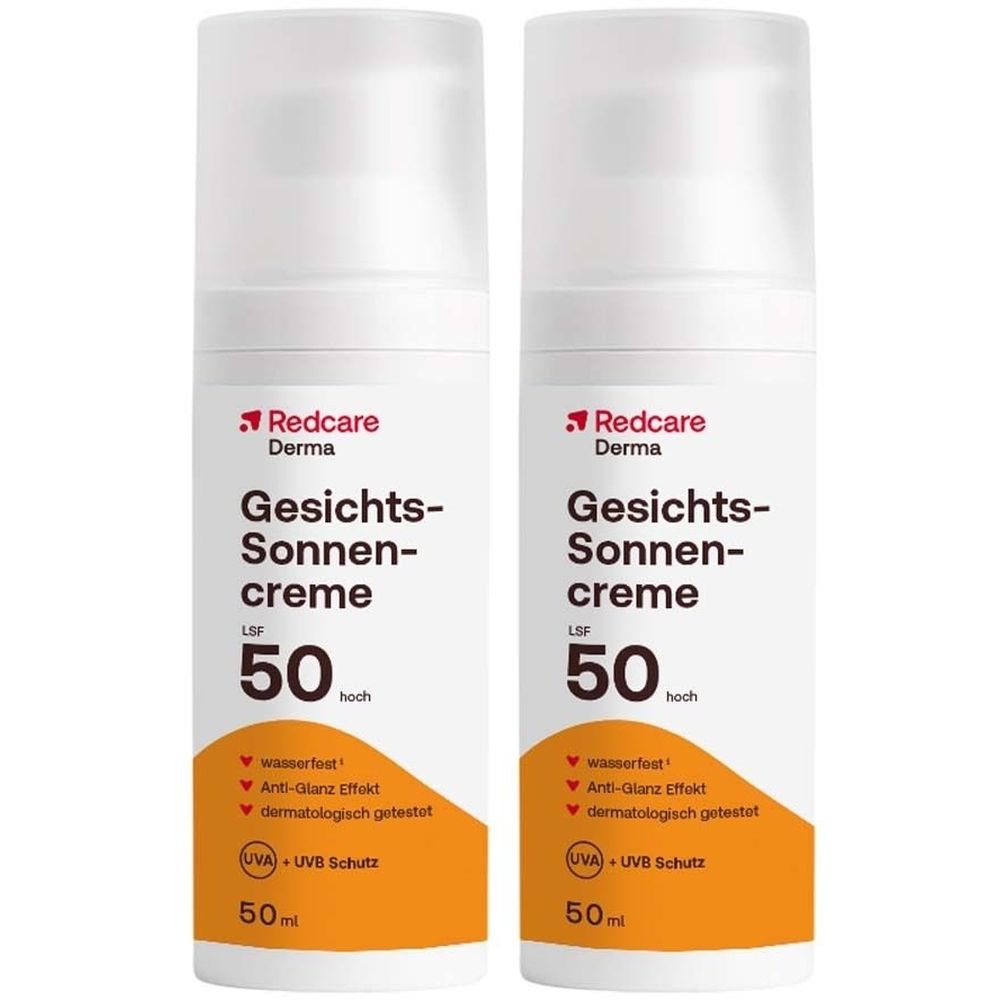 Deux flacons de crème solaire visage SPF 50. Flacons blancs avec étiquette orange. Nom du produit et facteur de protection visibles.
