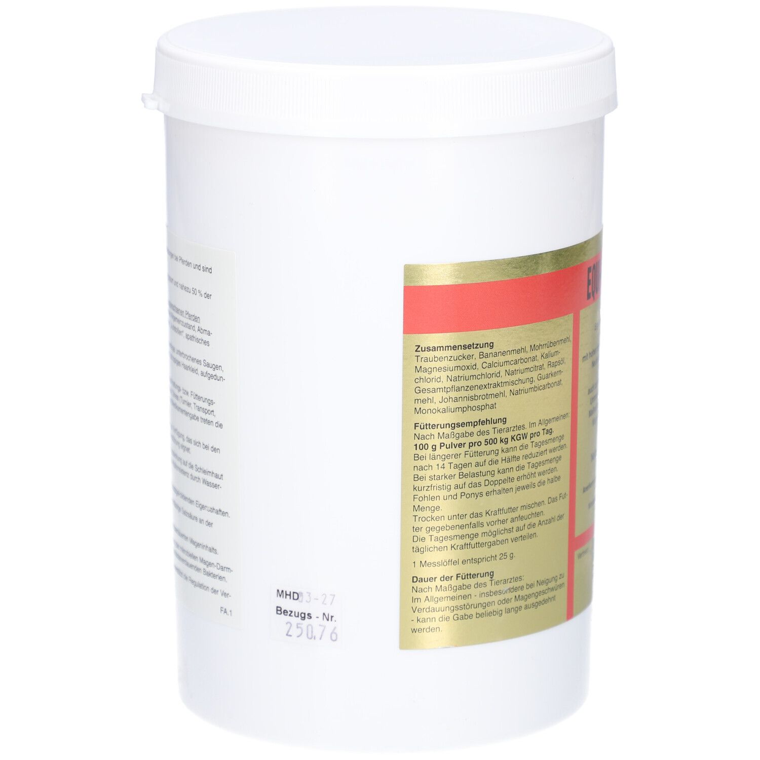 Weißer Eimer mit rotem und goldenem Etikett. Text mit Inhaltsstoffen und Fütterungsempfehlung. MHD-Datum.