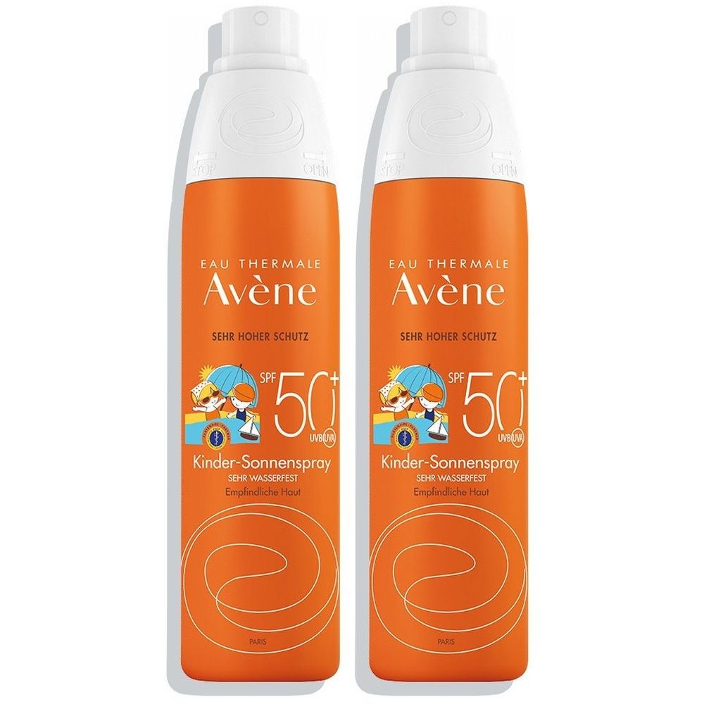 Deux flacons de spray orange. Inscription: Eau Thermale Avène, SPF 50+, Kinder-Sonnenspray. Illustration d'enfants sous un parasol.