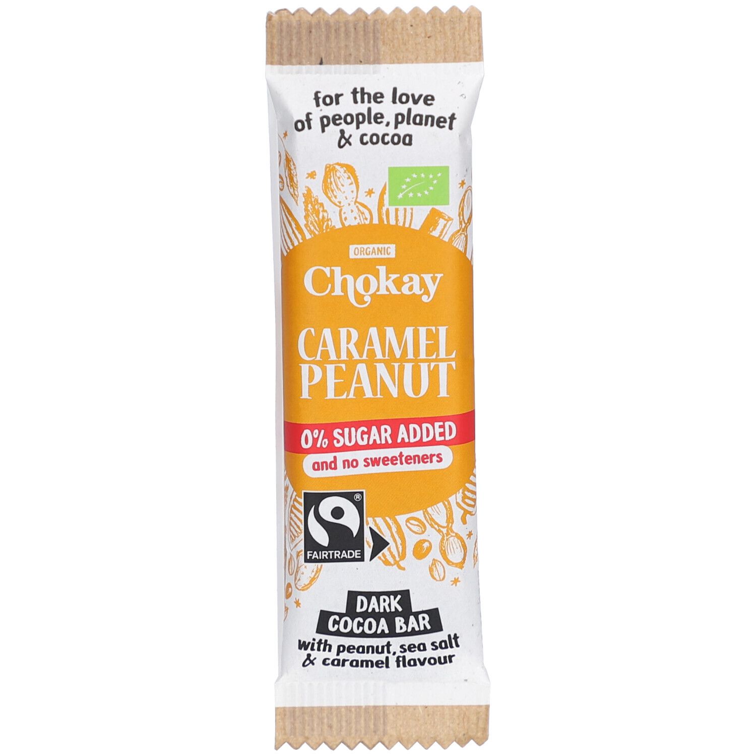Emballage de barre. Inscription : Chokay Caramel Peanut, Fairtrade, 0% de sucre ajouté. Label bio. Couleurs marron et blanc.