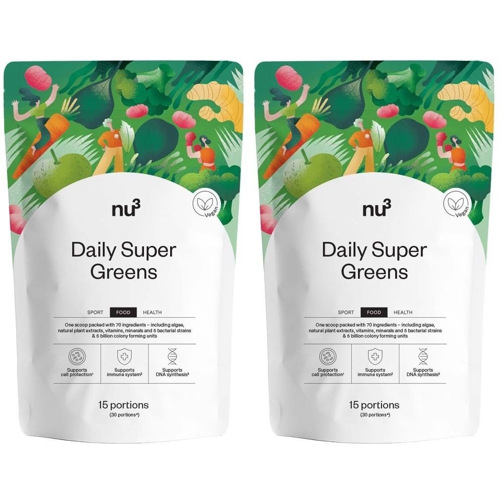 Deux sachets nu3 Daily Super Greens. Emballage blanc avec couvercle vert. Texte : Daily Super Greens, 15 portions, vegan.