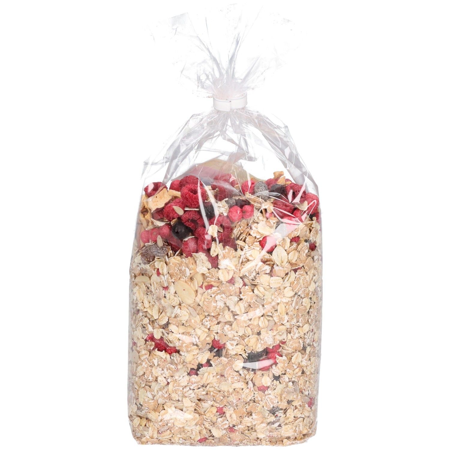 Sachet transparent rempli de muesli. Fruits rouges et flocons de céréales visibles. Emballage du produit.
