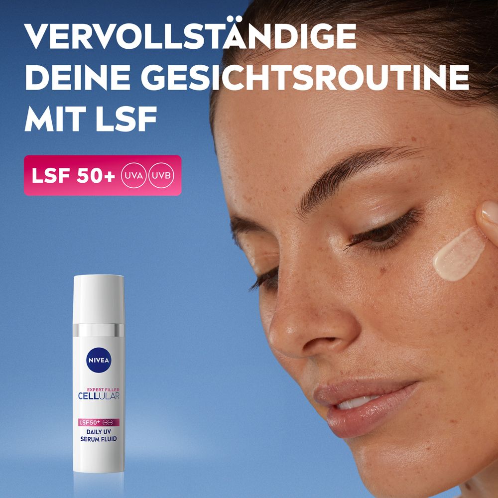 NIVEA CELLULAR Expert Filler Serum Fluid LSF 50+ wird auf das Gesicht einer Frau aufgetragen.