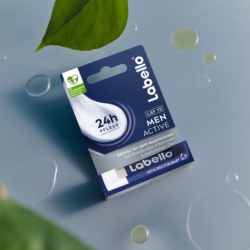 Emballage Labello Men Active soin des lèvres avec SPF 15, soin 24h, protection contre le dessèchement.