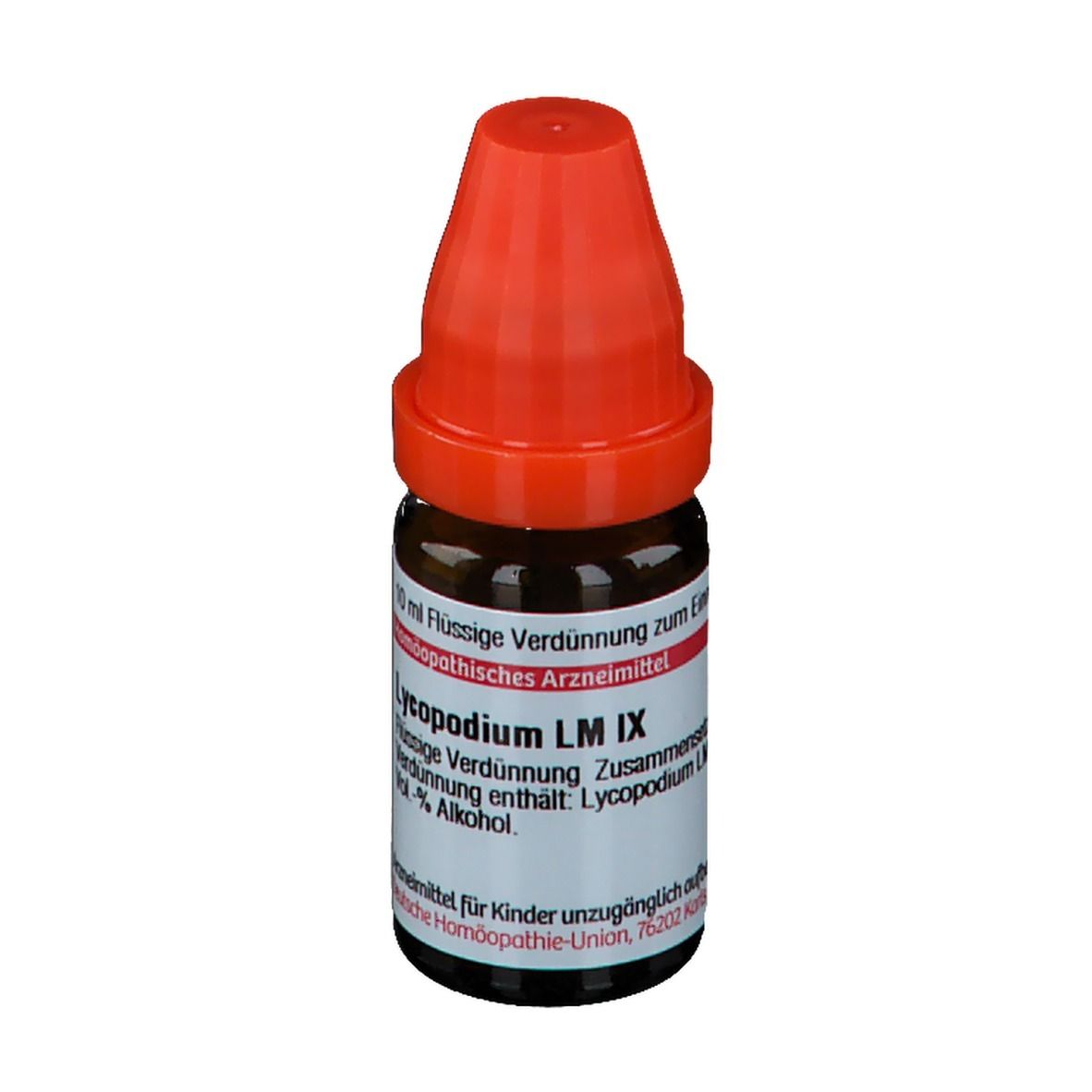 Braune Glasflasche mit rotem Verschluss. Etikett mit Produktinformationen: Lycopodium LM IX, 10 ml Flüssige Verdünnung.