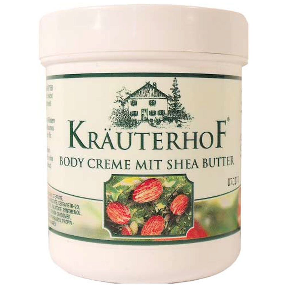 Weißer Tiegel mit Kräuterhof Body Creme mit Sheabutter. Aufdruck mit Logo, Produktname und Abbildung von Früchten.