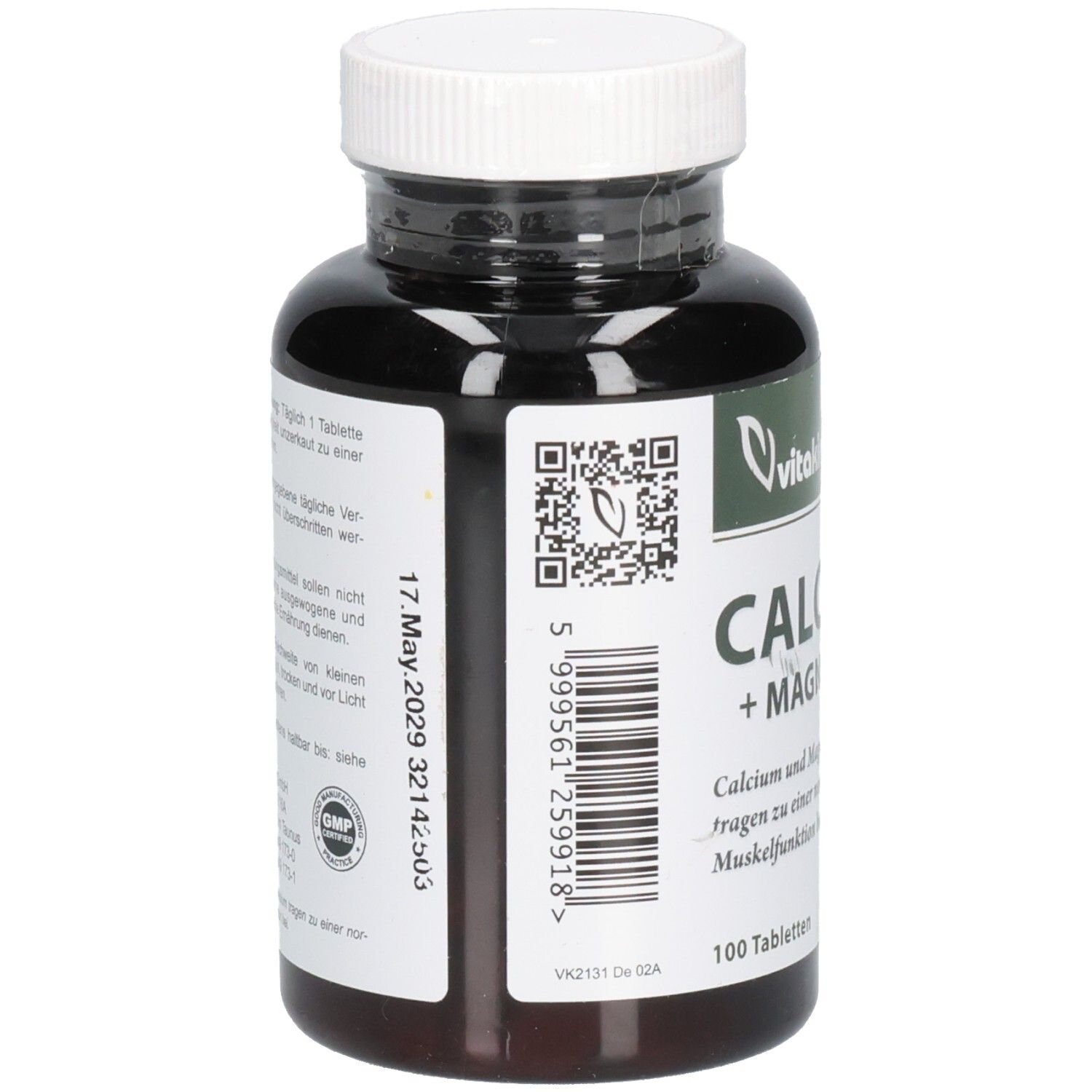 Rückseite der Flasche. Aufschrift: Calcium + Magnesium. QR-Code, Barcode, GMP-Siegel. Mindesthaltbarkeit.