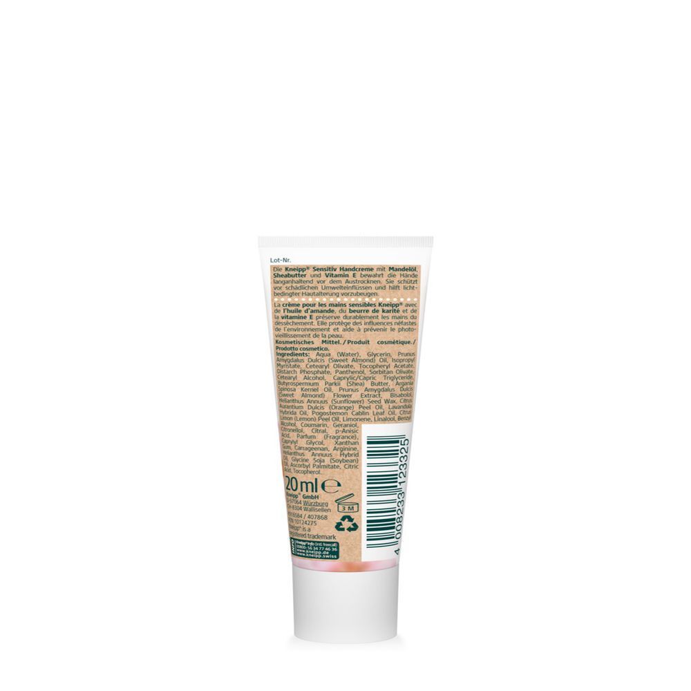 Rückseite der Handcreme-Tube. Text: Inhaltsstoffe, Herstellerinformationen, Chargennummer, Barcode. 20 ml. Recycling-Symbol.
