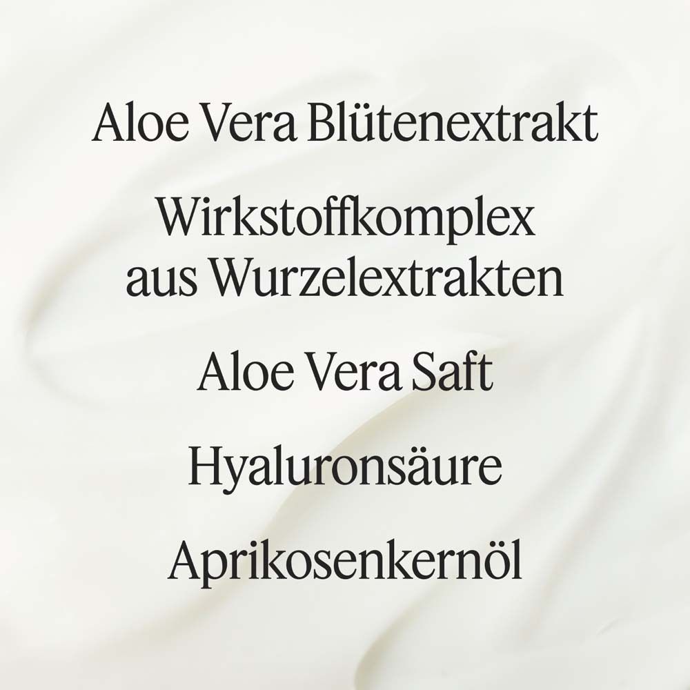 Text: Aloe Vera Blütenextrakt, Wirkstoffkomplex aus Wurzelextrakten, Aloe Vera Saft, Hyaluronsäure, Aprikosenkernöl.