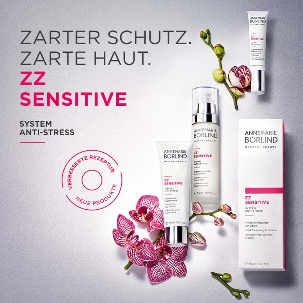 Présentation du produit avec flacons, tubes et emballage. Inscription: ZZ SENSITIVE. Fleurs et feuilles.