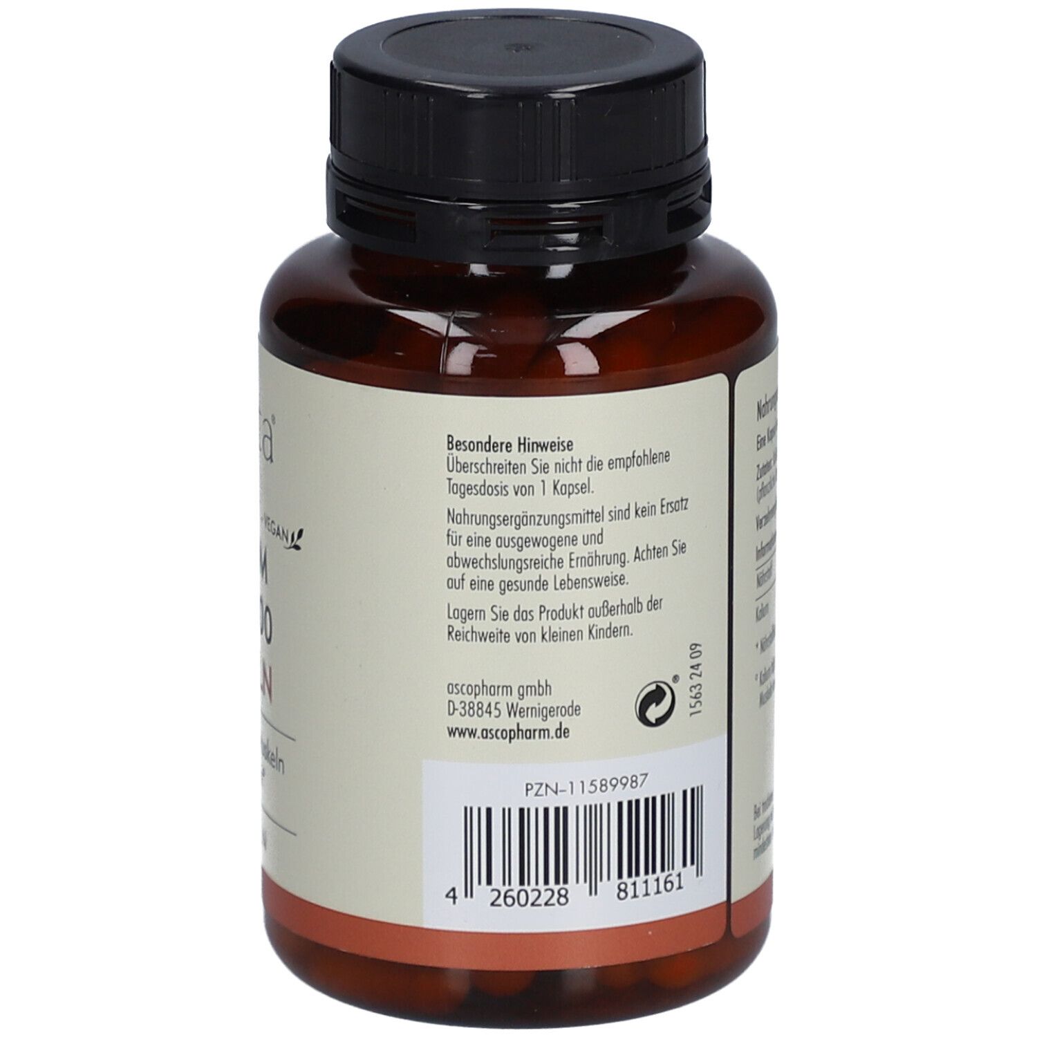 Rückseite der Flasche. Informationen zu Inhaltsstoffen und Nährwerten. Herstellerinformationen und Barcode.