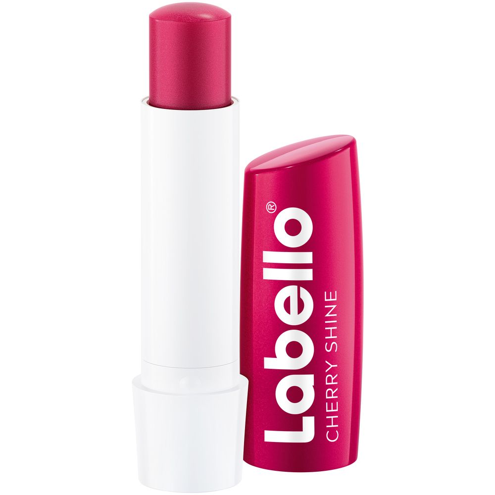 Labello Cherry Shine Lippenpflege Stift, aufgedreht.