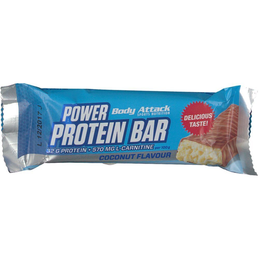 Proteinriegel in blauer Verpackung. Aufschrift: Power Protein Bar, Kokos-Geschmack. Roter Aufkleber: Delicious Taste!