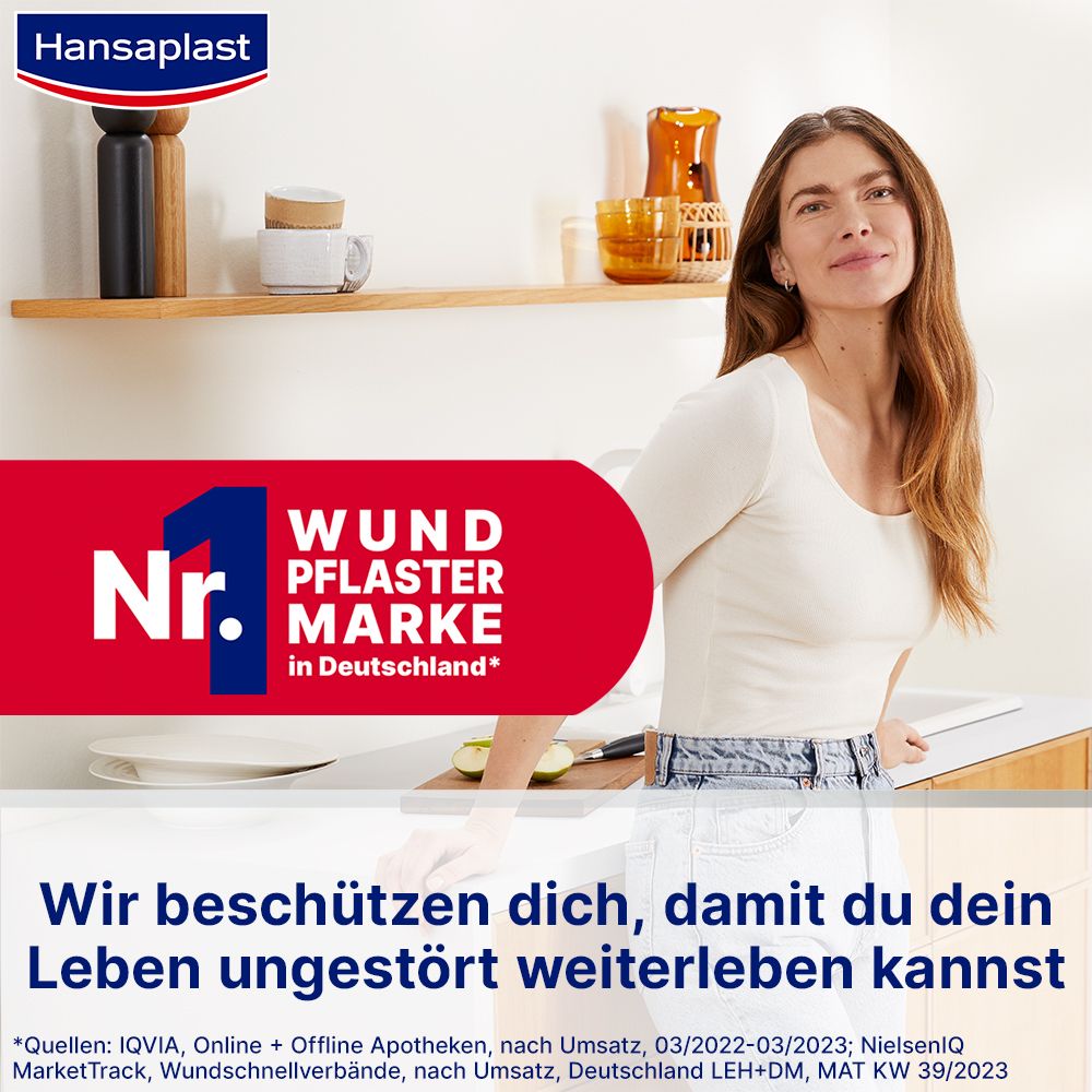 Frau in Küche. Text: Nr. 1 Wundpflaster Marke in Deutschland. Wir beschützen dich, damit du dein Leben ungestört weiterleben kannst.