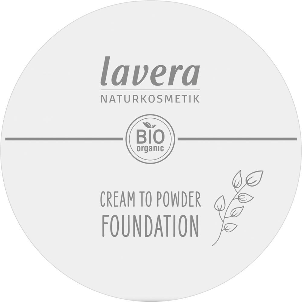 Runder, weißer Behälter mit Aufschrift 'lavera NATURKOSMETIK', 'BIO organic' und 'CREAM TO POWDER FOUNDATION'.