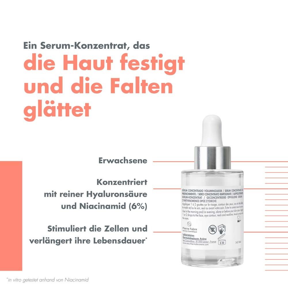 Flacon avec texte. Texte : Sérum concentré qui raffermit la peau et lisse les rides. Concentré avec acide hyaluronique et niacinamide.