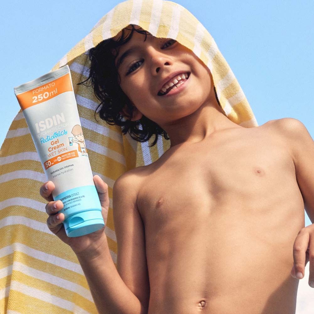 ISDIN Photoprotecteurr Pediatrics Crème solaire en gel SPF 50