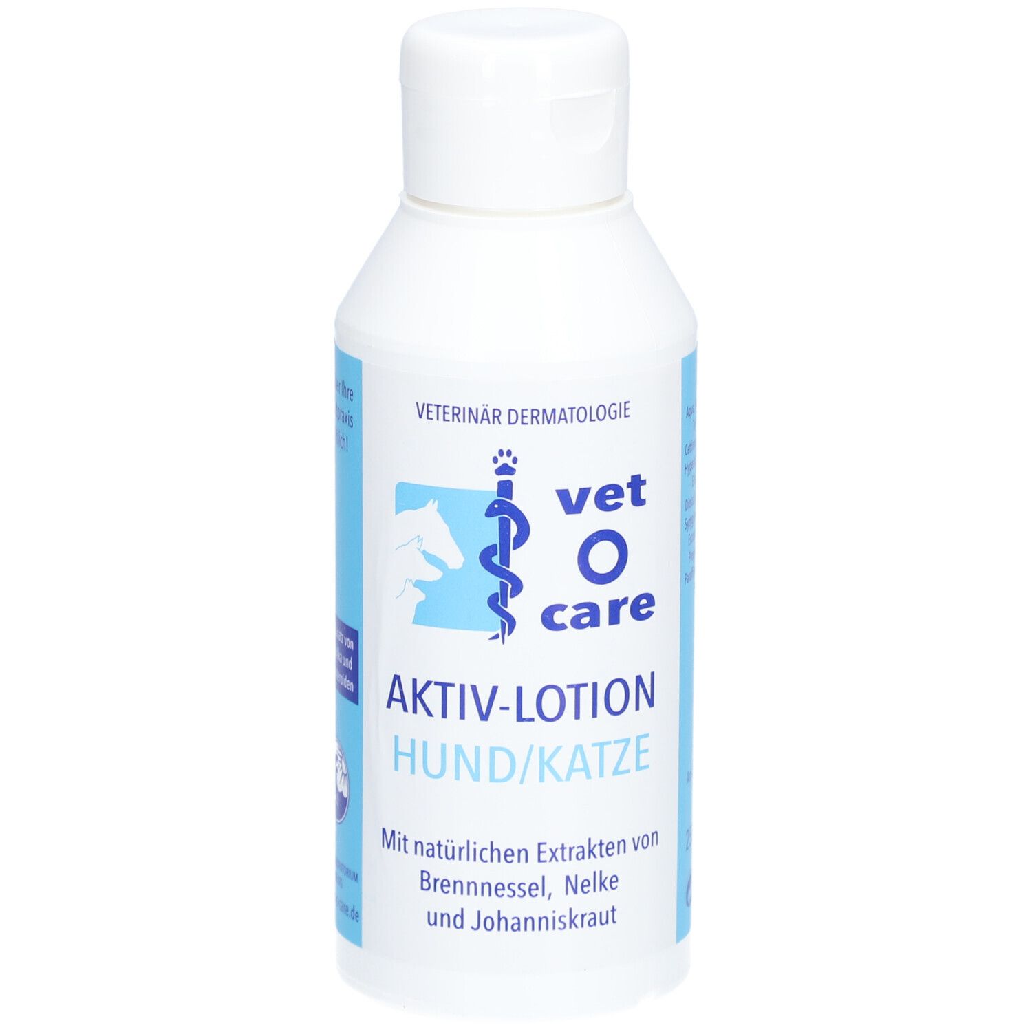Weiße Flasche mit blauem Etikett. Aufschrift: vet O care Aktiv-Lotion Hund/Katze. Mit Logo und Text.