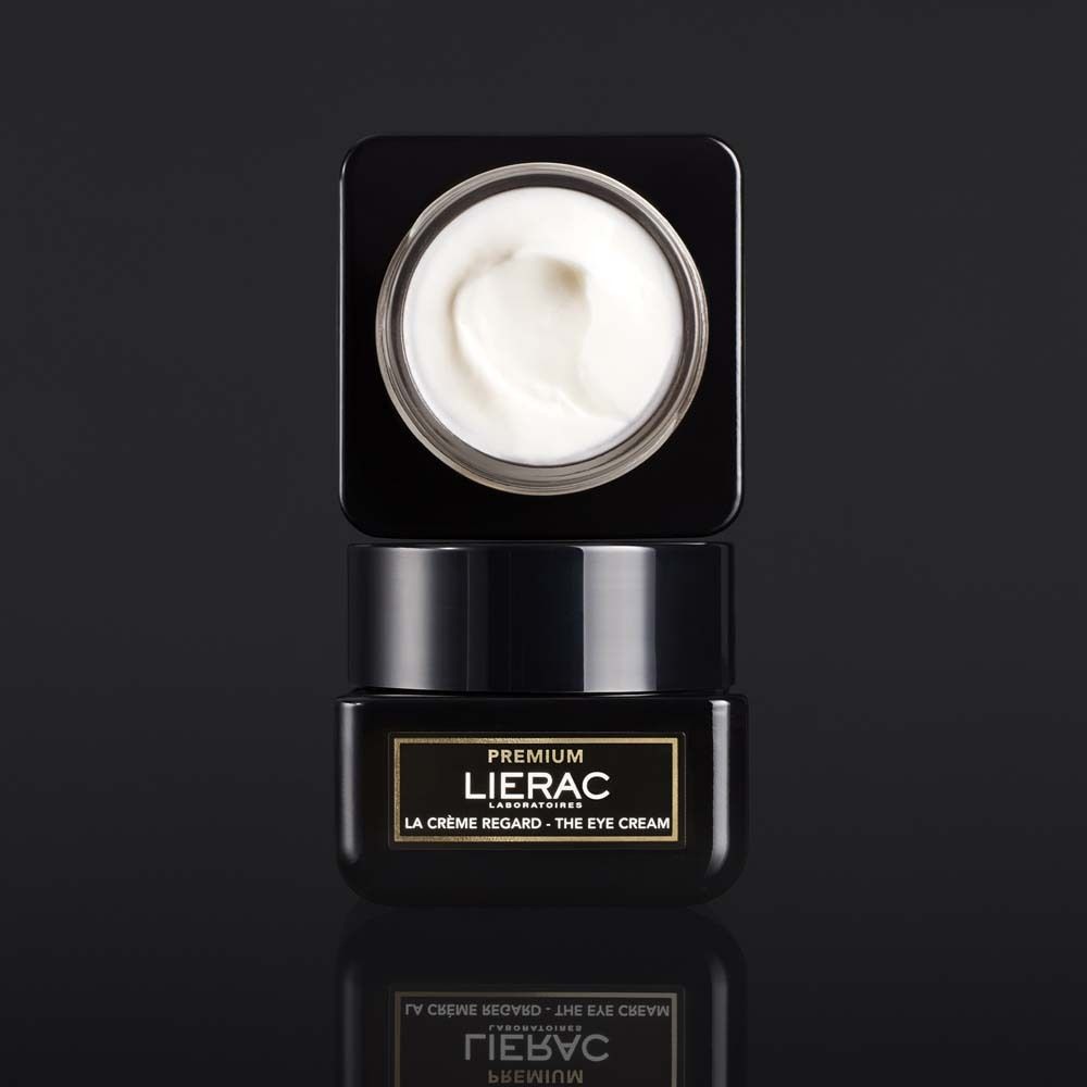 Pot avec couvercle et couvercle ouvert. Inscription : LIERAC LA CRÈME REGARD - THE EYE CREAM.