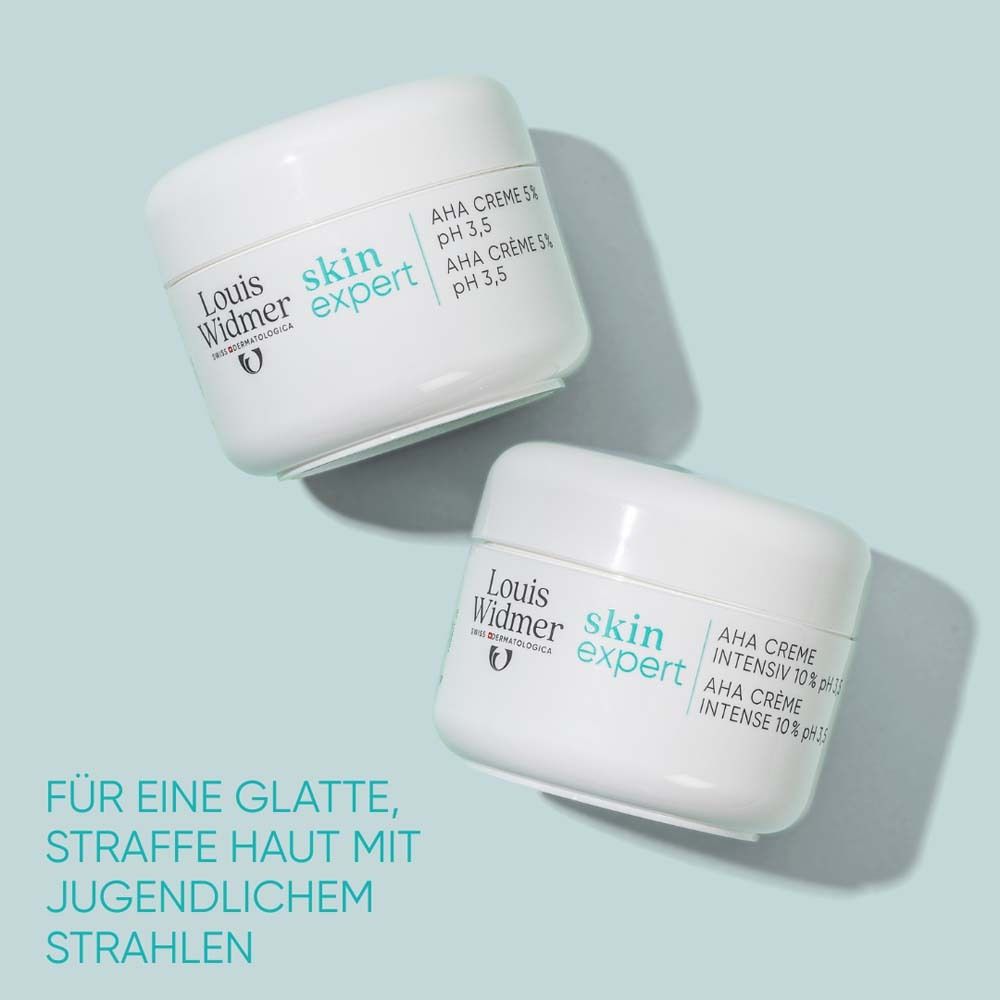 Zwei Tiegel AHA Creme 5% nebeneinander. Text: Louis Widmer skin expert. Text: Für eine glatte, straffe Haut.