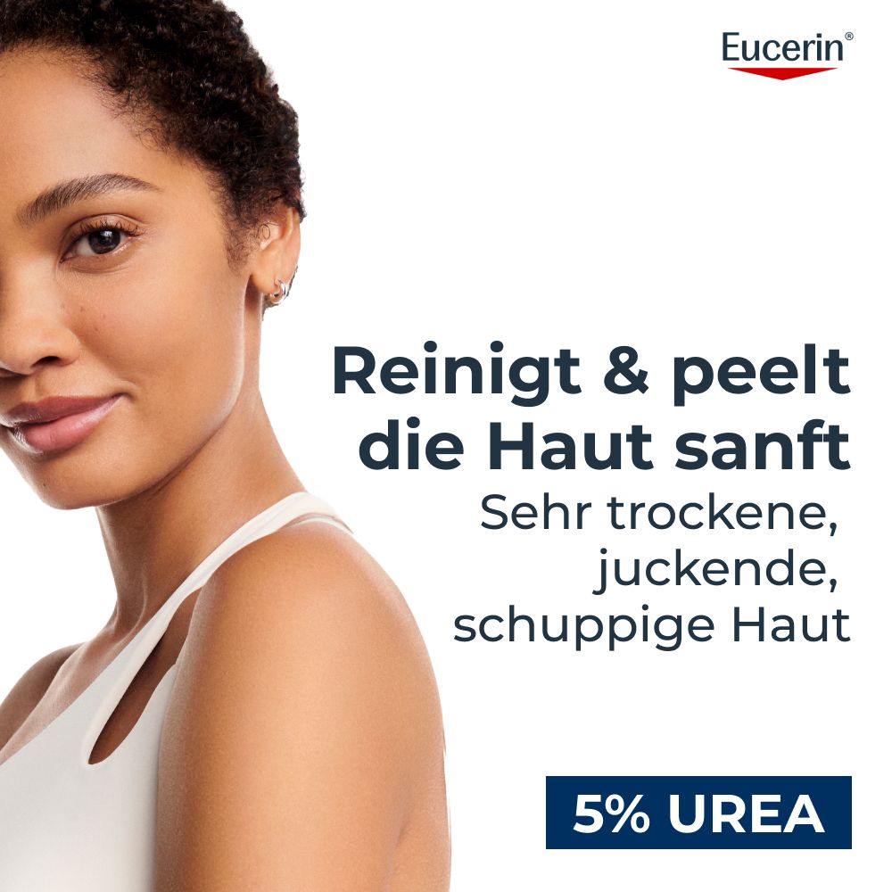 Frau mit trockener Haut, Eucerin UreaRepair reinigt und peelt sanft, 5% Urea.