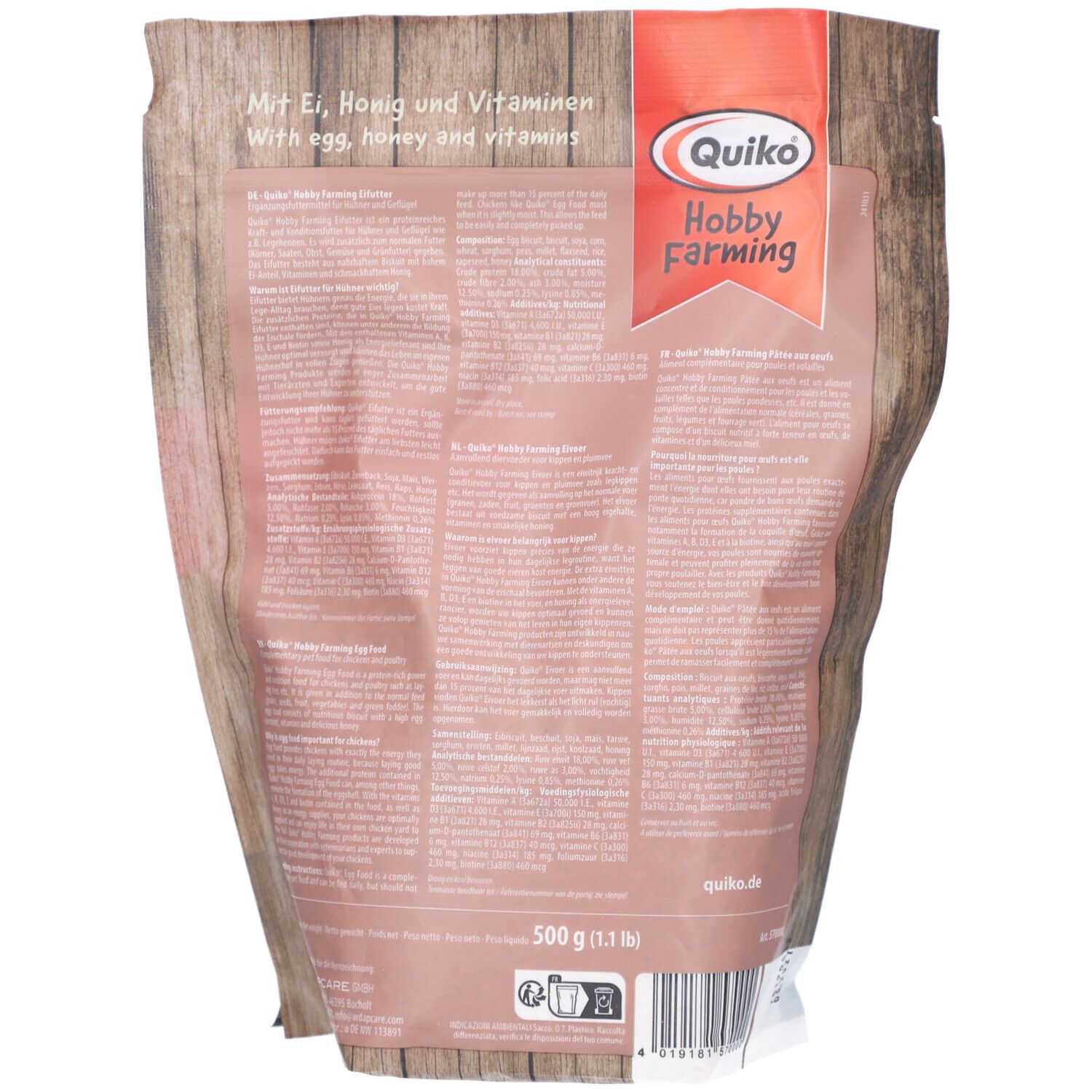 Rückseite der QUIKO Hobby Farming Eifutter Verpackung. Text: Mit Ei, Honig und Vitaminen. 500 g (1.1 lb).