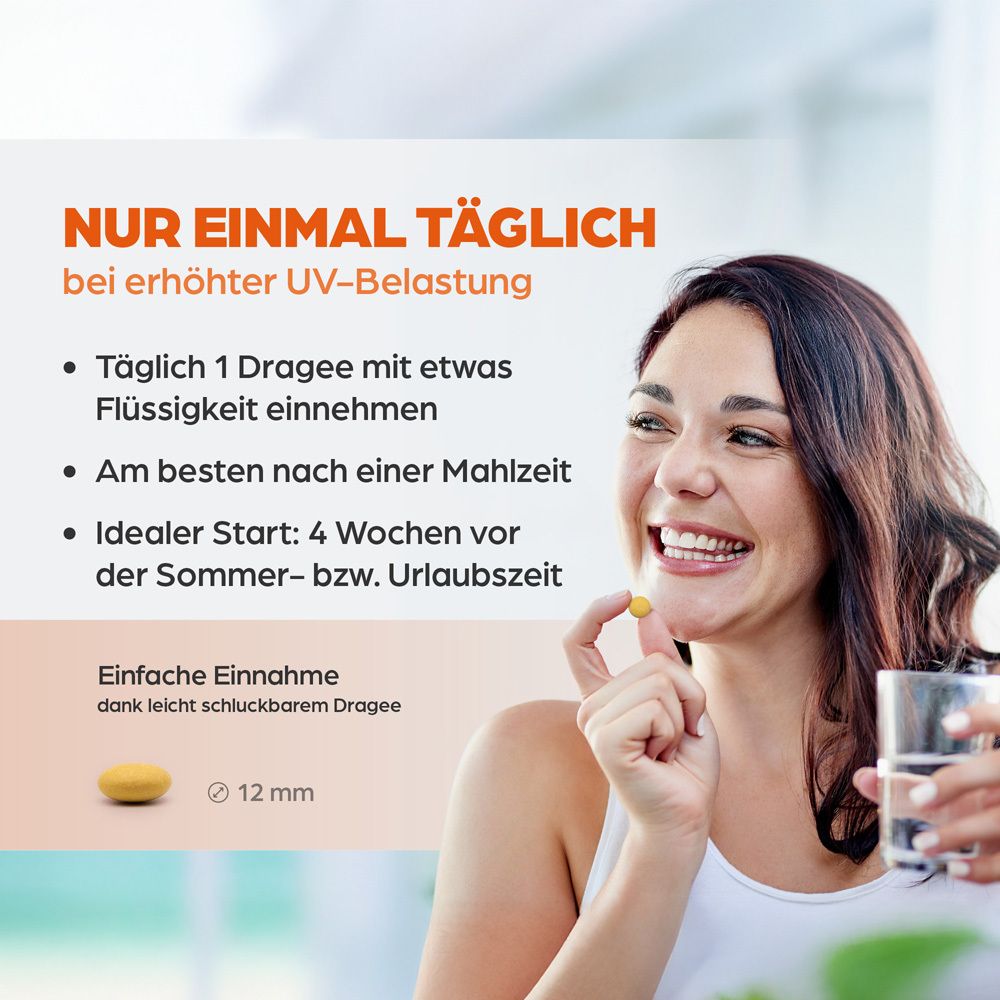 Frau nimmt Dragee. Text: NUR EINMAL TÄGLICH bei erhöhter UV-Belastung. 1 Dragee mit Flüssigkeit. 12 mm.