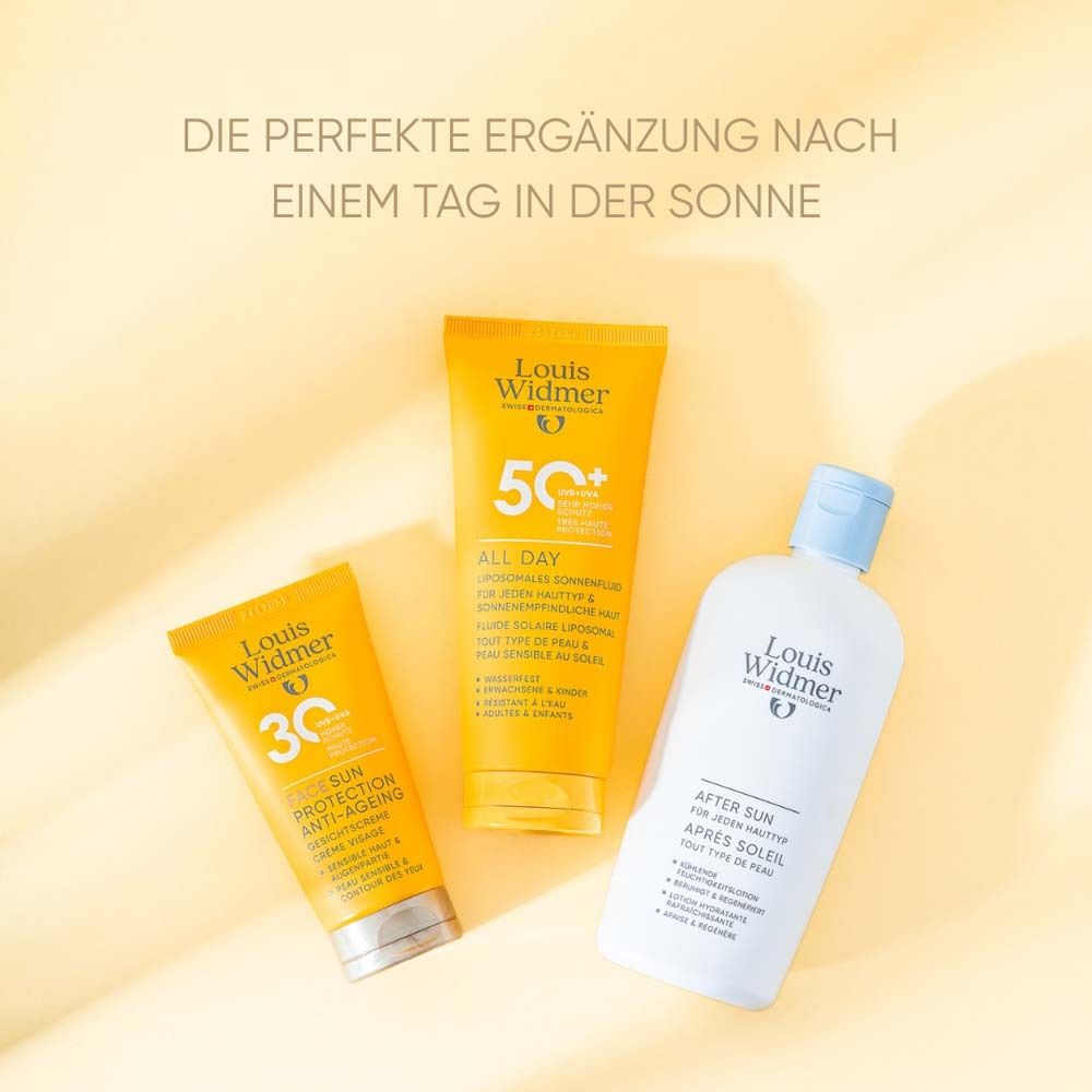 Trois produits: crème solaire, Après Soleil. Texte: Le complément parfait après une journée au soleil.