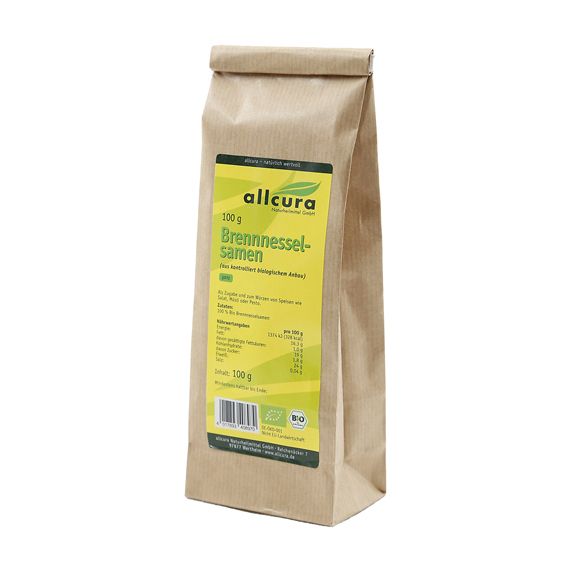 Sachet en papier brun avec étiquette verte. Inscription : allcura Brennnesselsamen Bio. Label bio. Texte avec informations nutritionnelles.