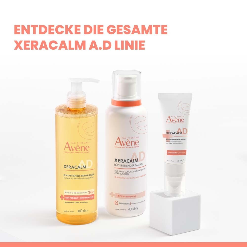 Trois produits de la gamme XERACALM A.D: huile nettoyante, baume et concentré. Inscription: Eau Thermale Avène XERACALM.
