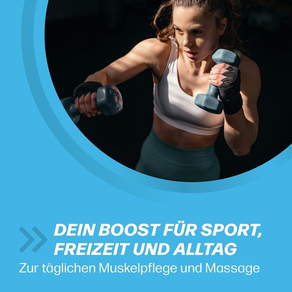 Femme s'entraînant avec des haltères. Texte : Votre boost pour le sport, les loisirs et le quotidien.