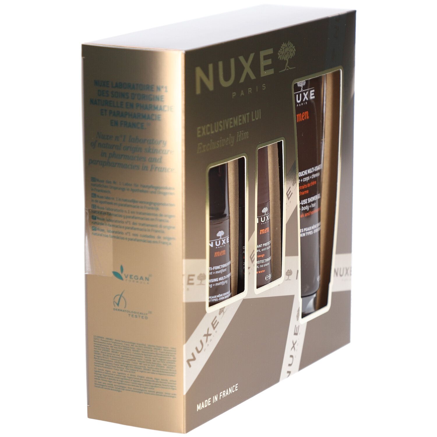 Geschenkset NUXE Men in goldfarbener Verpackung. Enthält drei Produkte. Vegan-Logo und andere Texte auf der Seite.