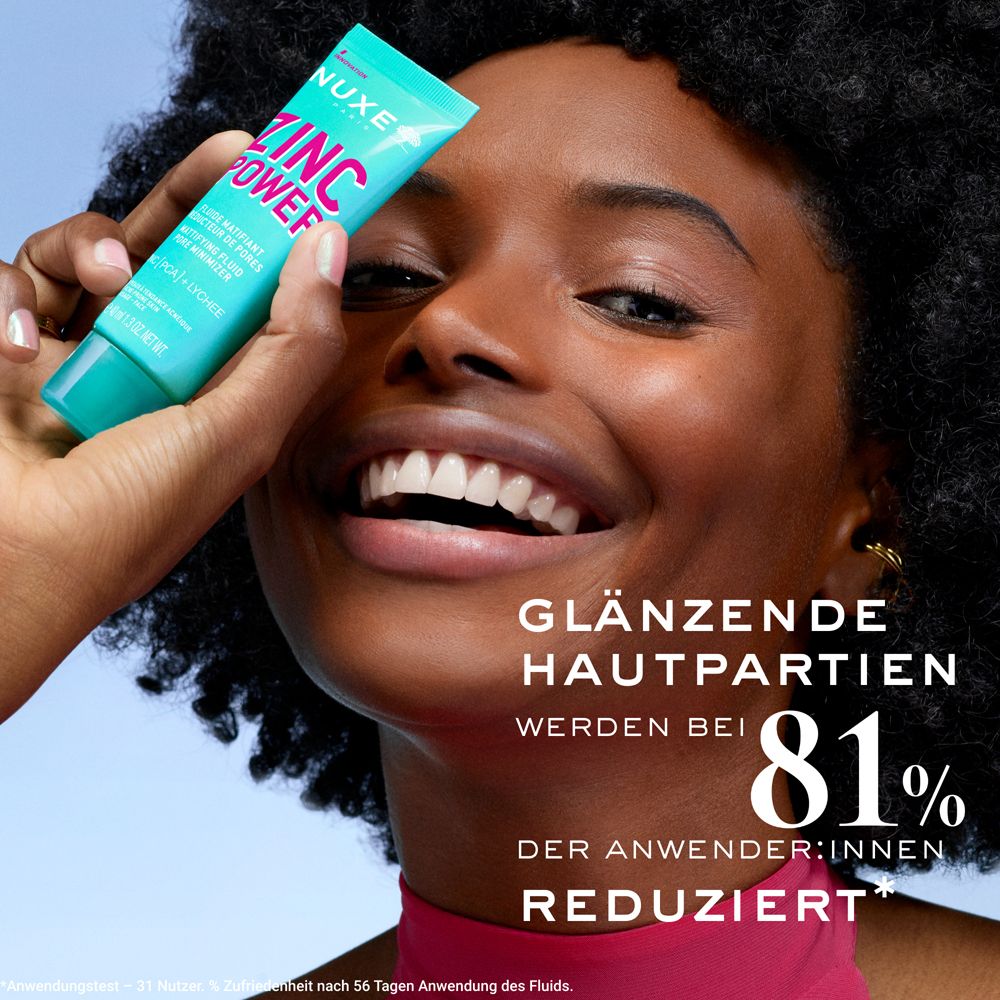 Femme tenant un tube turquoise ZINC POWER. Texte : Les zones brillantes sont réduites chez 81% des utilisateurs.