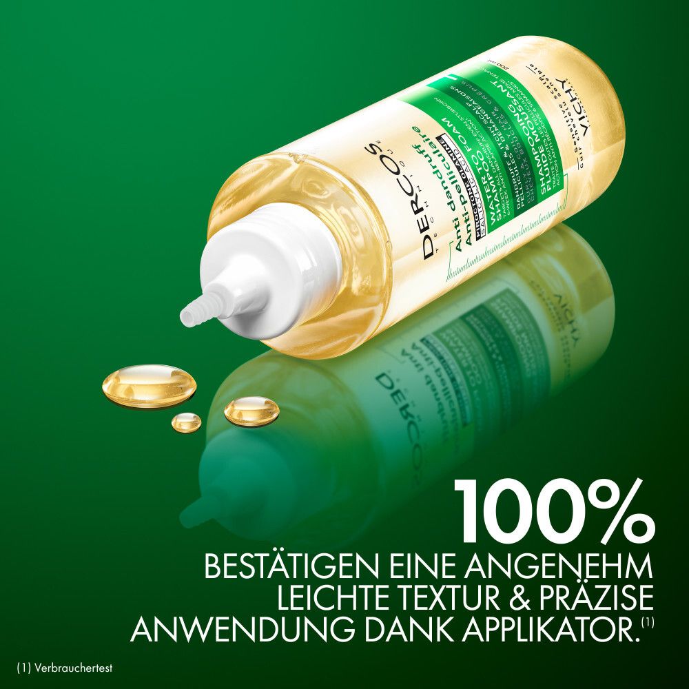 Dercos Anti-Schuppen Shampoo. Flasche liegt. 100% bestätigen angenehme Textur. Grüne Hintergrund.