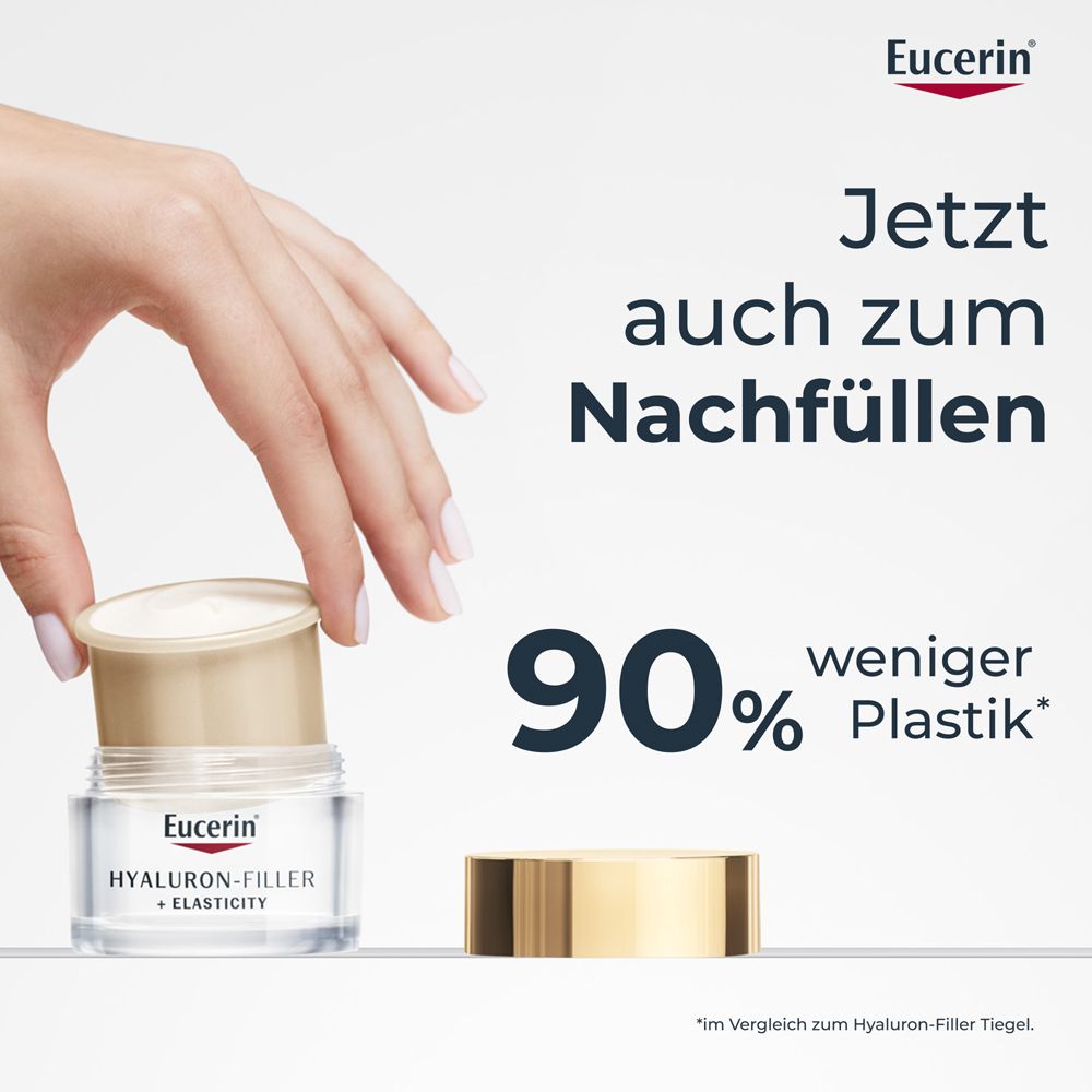 Main plaçant une capsule dans un pot. Texte : Maintenant aussi pour le remplissage. 90% de plastique en moins.