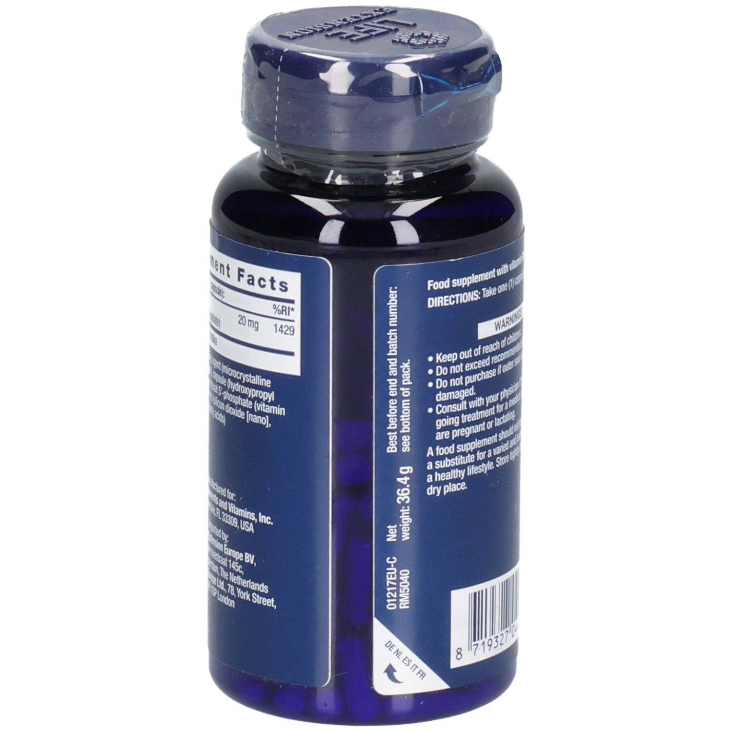 Rückseite der blauen Flasche. Text: Nährwertangaben, Mindesthaltbarkeitsdatum, Barcode. 36,4 g. PYRIDOXAL 5'-Phosphate Caps.