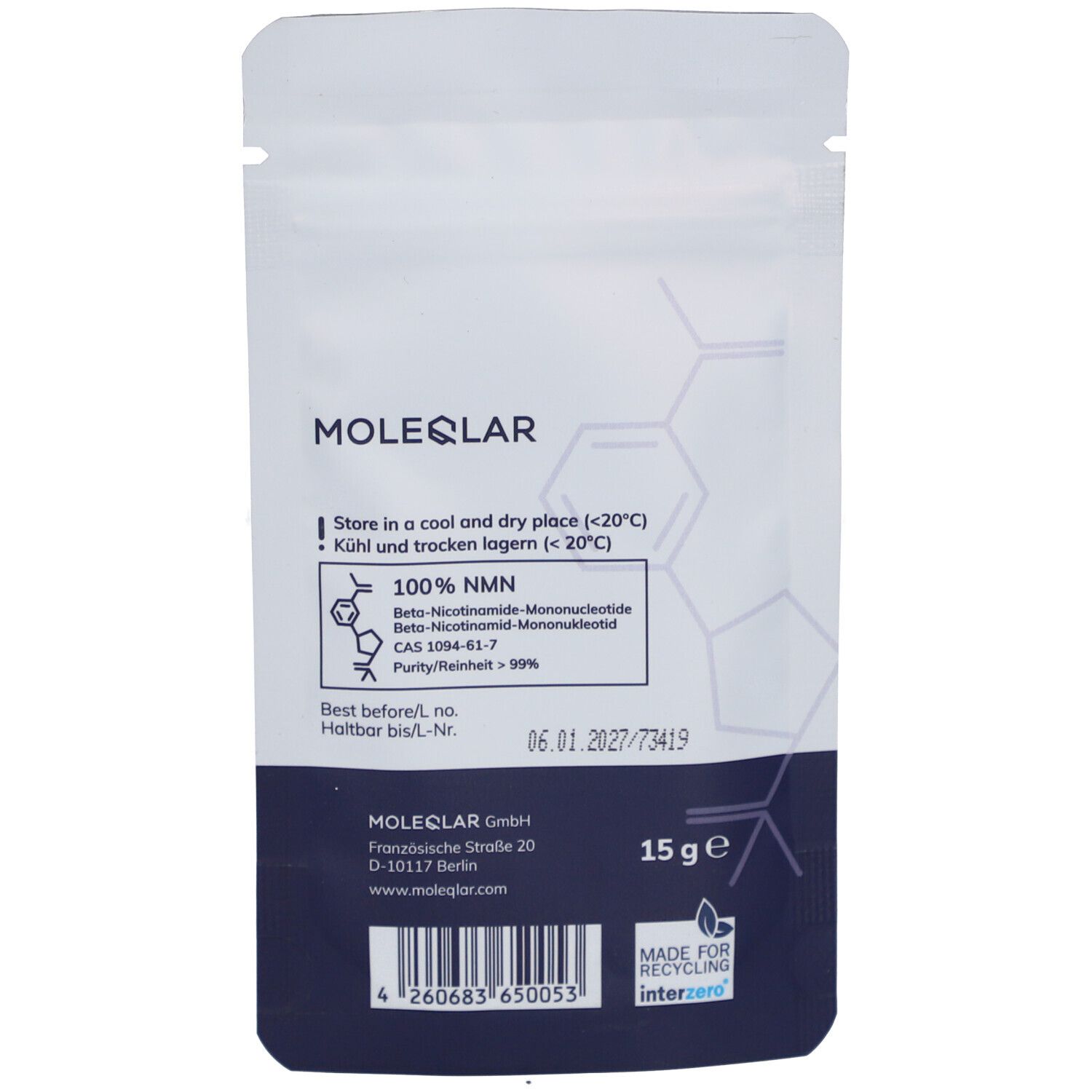 Rückseite des MOLEQLAR NMN Beutels. Text: Lagerung, 100% NMN, Beta-Nicotinamid-Mononukleotid, Haltbarkeit, 15g e, Made for recycling.