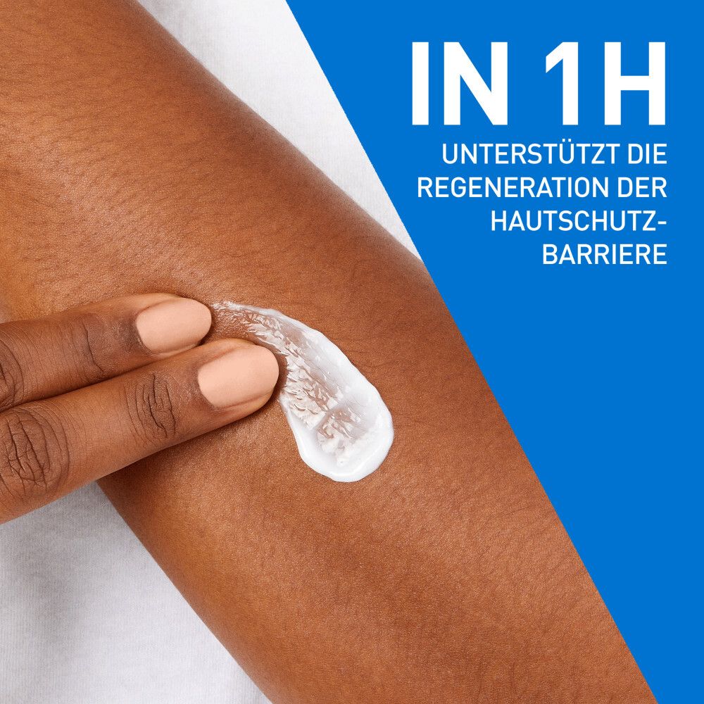 Crème blanche appliquée sur le bras. Soutient la régénération de la barrière cutanée en 1 heure.