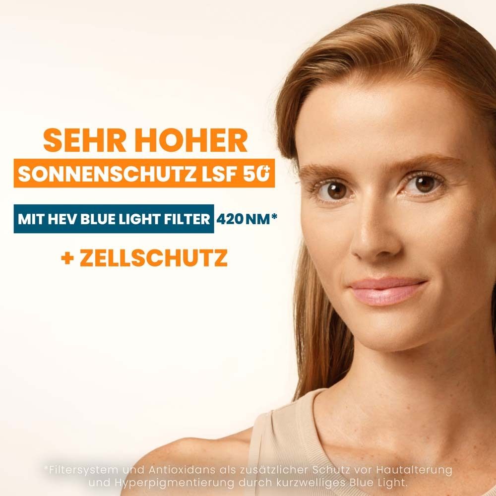 Frau mit Text: Sehr hoher Sonnenschutz LSF 50, mit HEV Blue Light Filter 420 nm, + Zellschutz.