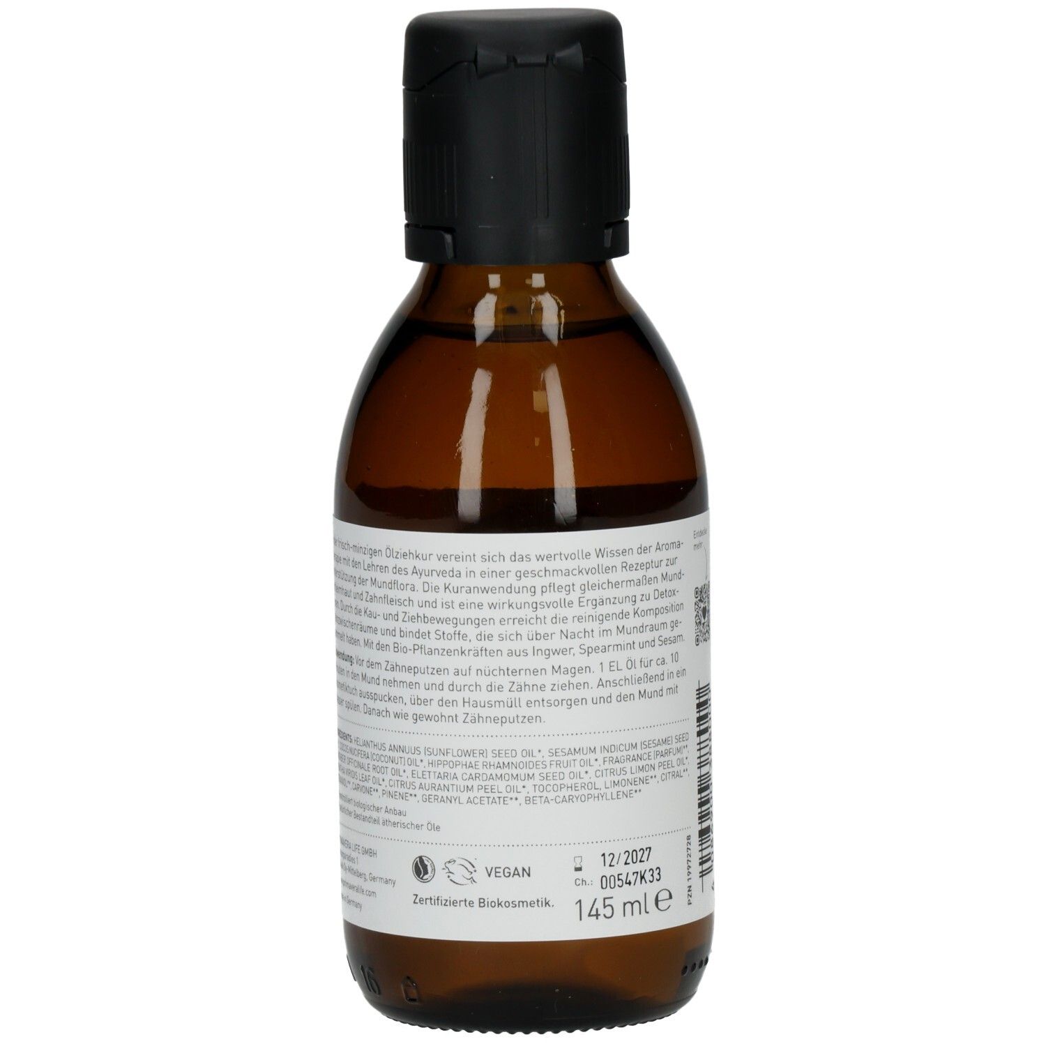 Braune Glasflasche mit schwarzem Deckel. Rückseite mit Etikett und Text. Vegan-Siegel und Volumenangabe: 145 ml.