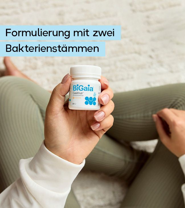 Weiße Pillendose mit blauem Etikett, Biogaia Gastrus, zwei Bakterienstämme.
