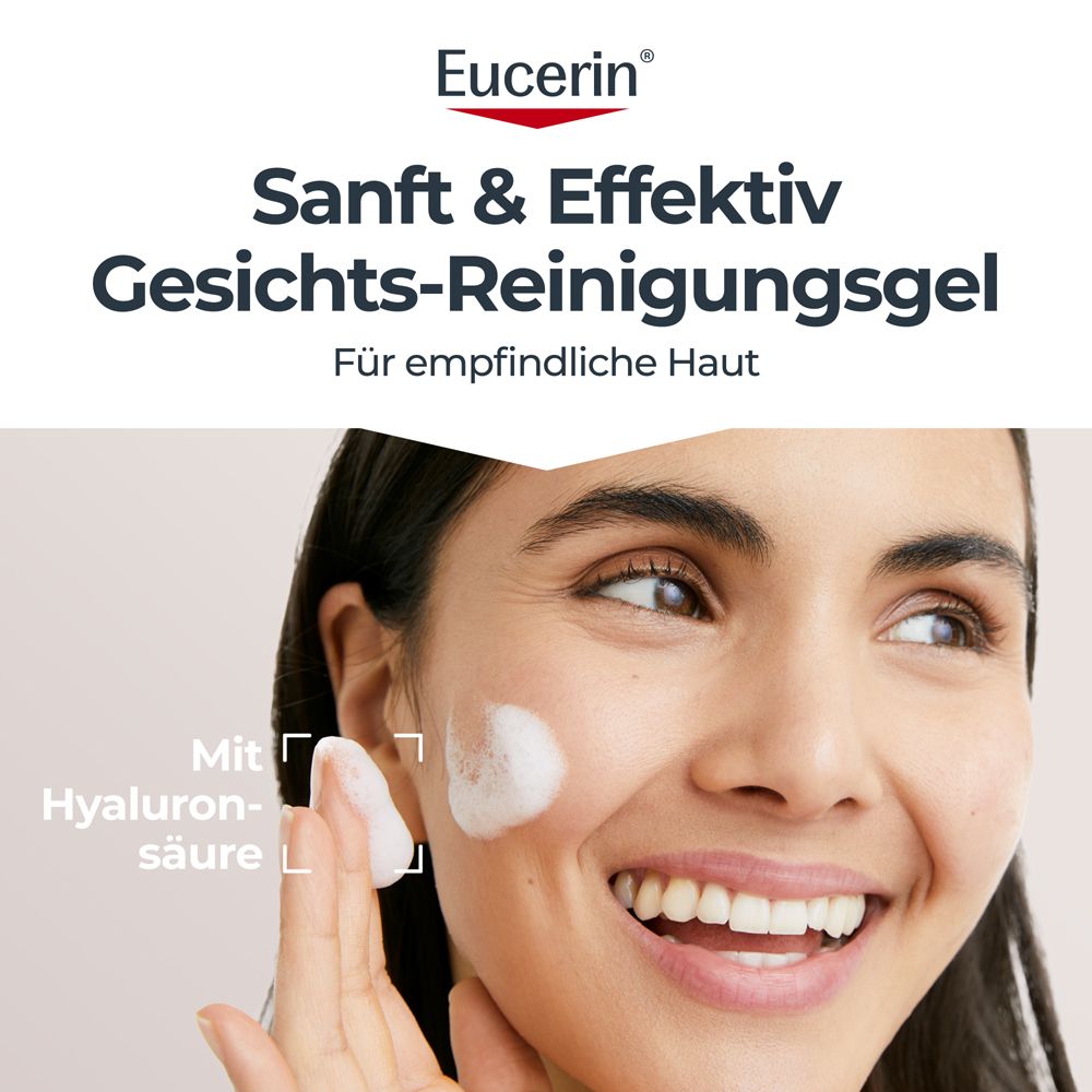 Frau mit Schaum auf der Hand. Text: Sanft & Effektiv Gesichts-Reinigungs-Gel. Marke Eucerin.